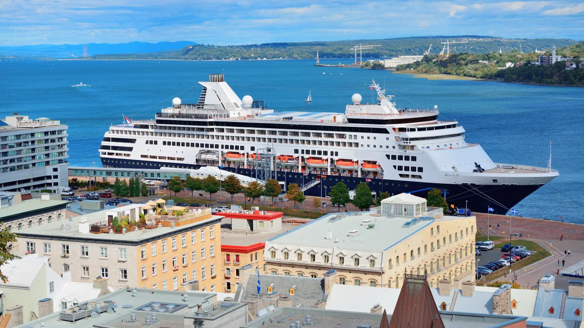 une croisière port
